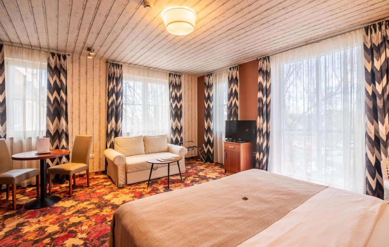 Hotel Lajta Park Mosonmagyaróvár المظهر الخارجي الصورة